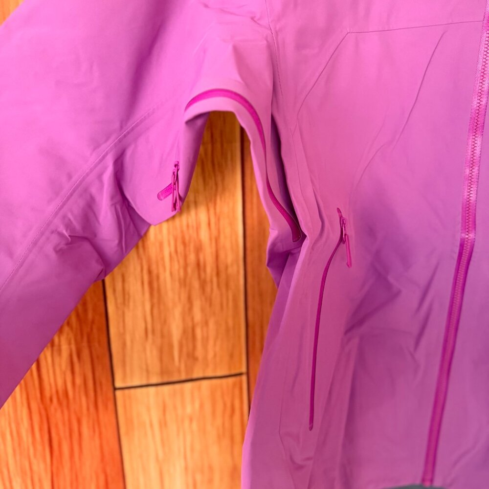 Arcteryx Jacket Hooded Hardshell Jacket, Size S - Picture 2 of 7